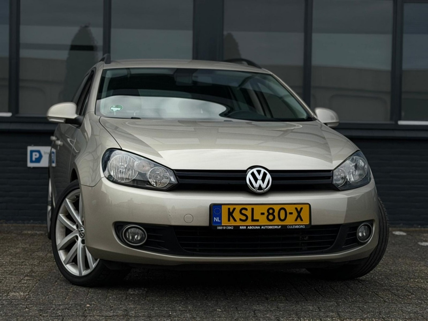 Foto van Volkswagen Golf Variant