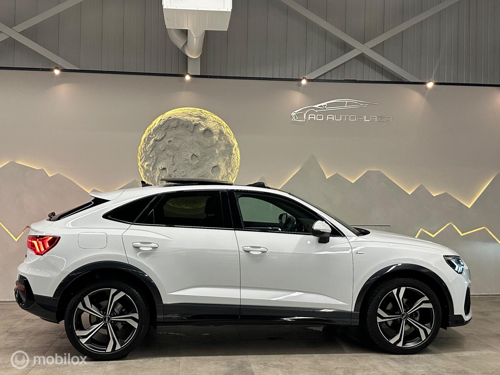 Foto van Audi Q3 Sportback