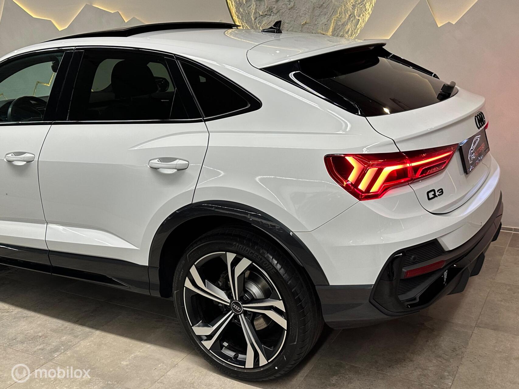 Foto van Audi Q3 Sportback