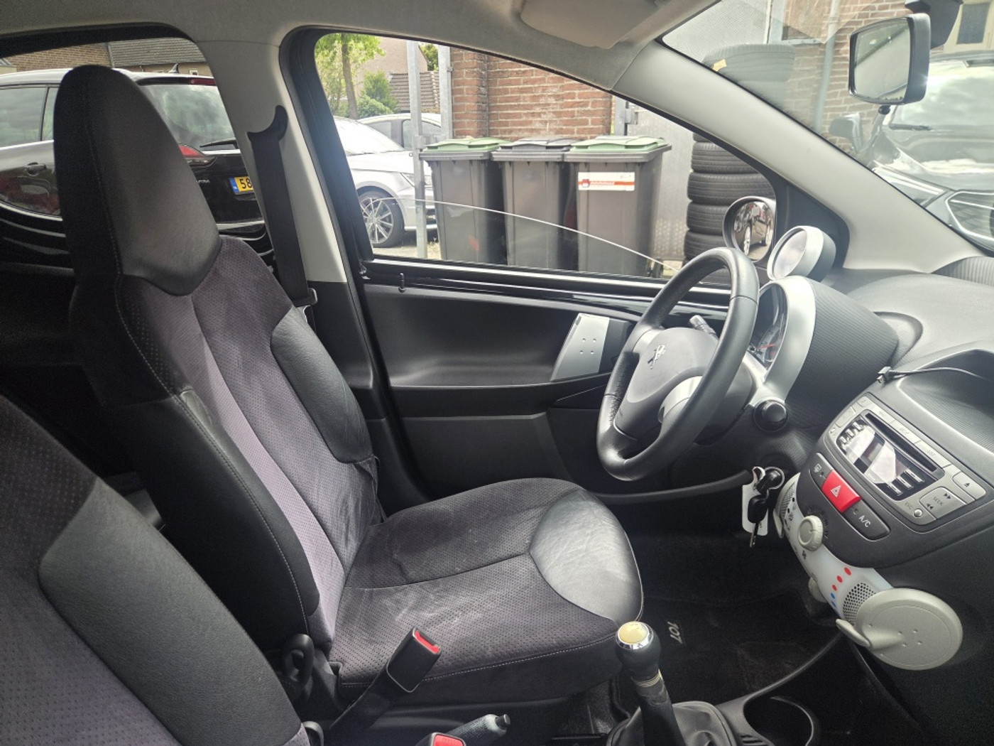 Foto van Peugeot Peugeot 107