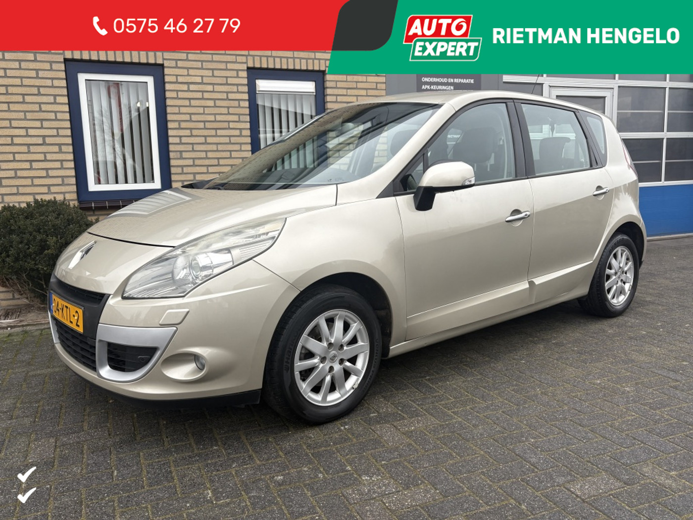 Renault Megane Scenic 2.0 Privilege CAMERA-STOELVERWRMNG-TREKHAAK- CRUISE -CLIMA 2010 - voorkant