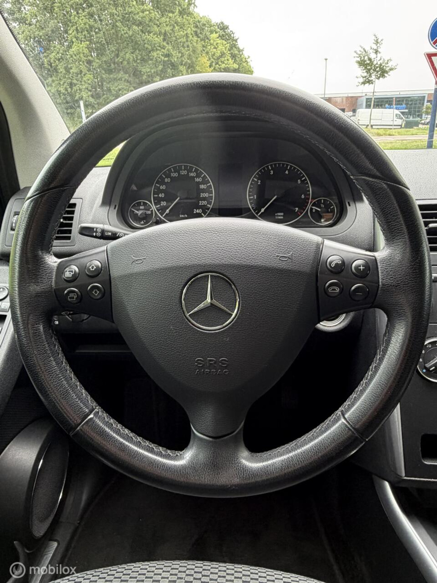 Foto van Mercedes-Benz A 180