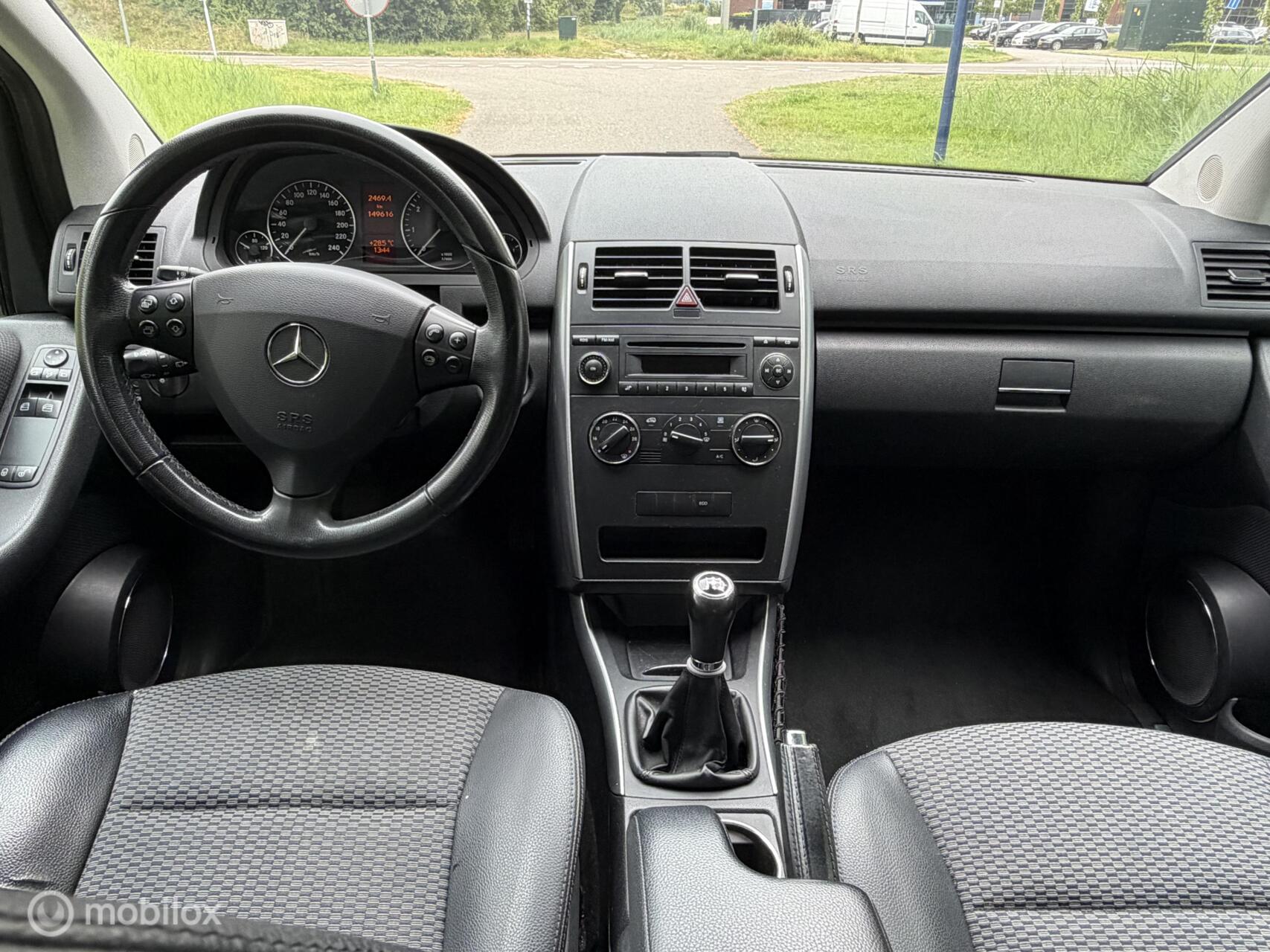 Foto van Mercedes-Benz A 180