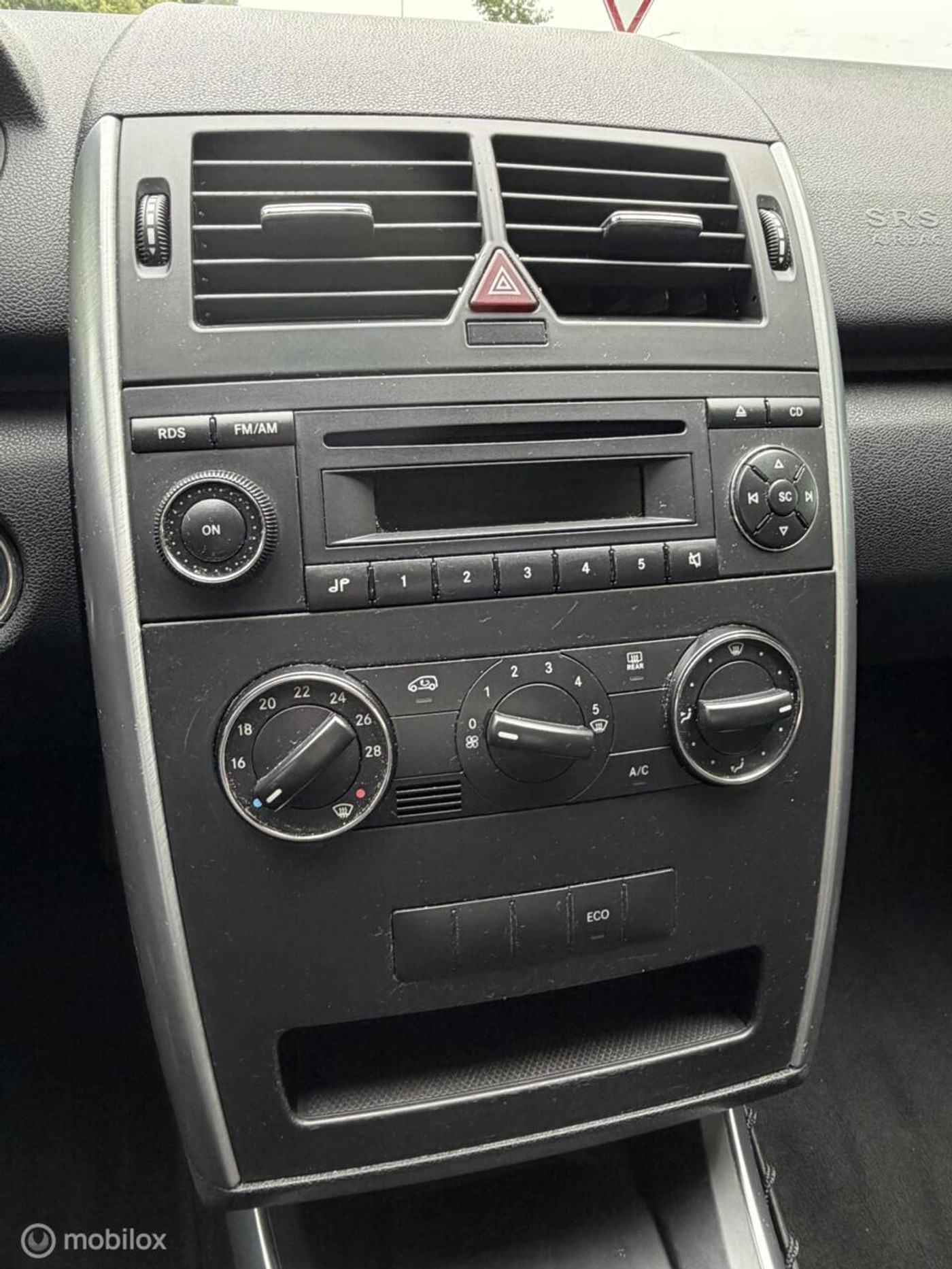 Foto van Mercedes-Benz A 180