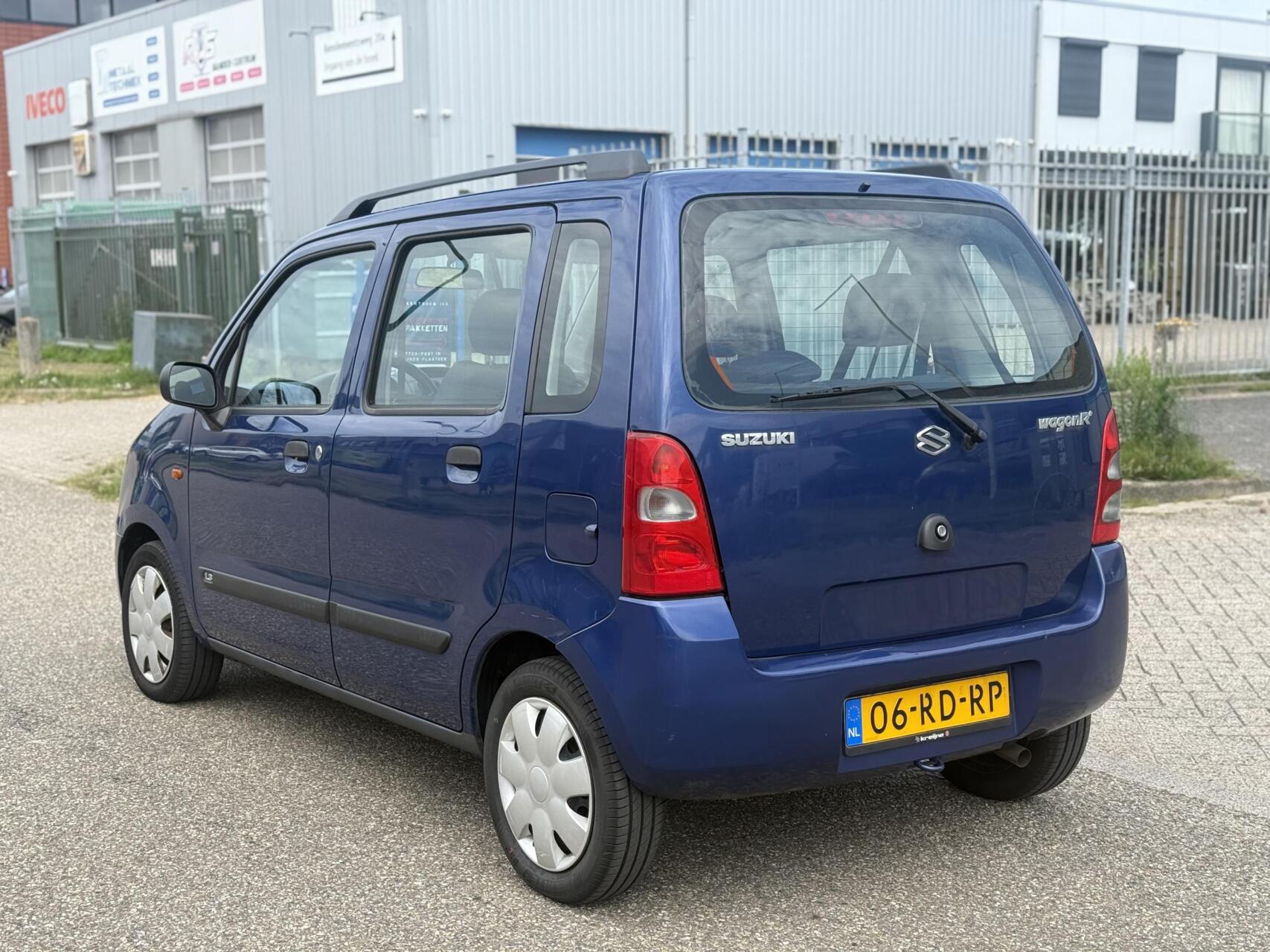 Foto van Suzuki Wagon R