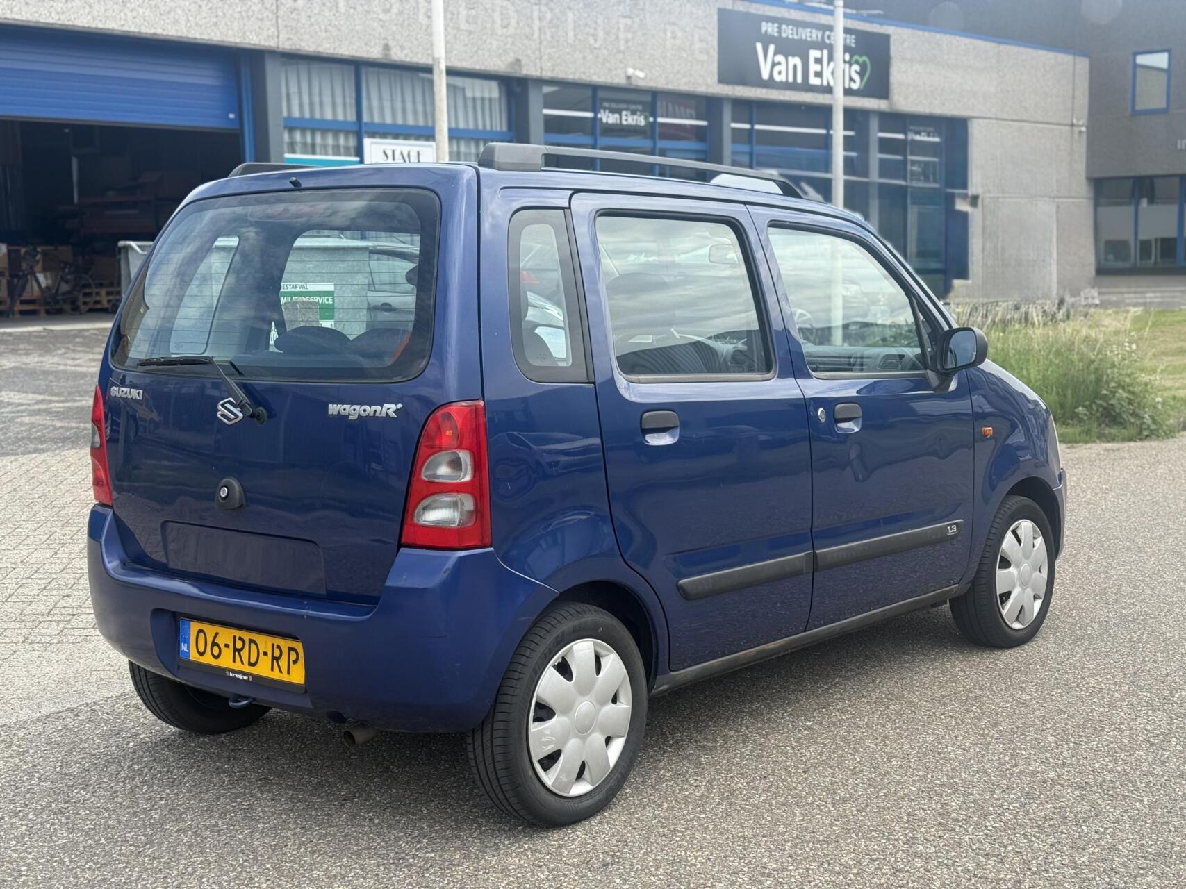 Foto van Suzuki Wagon R