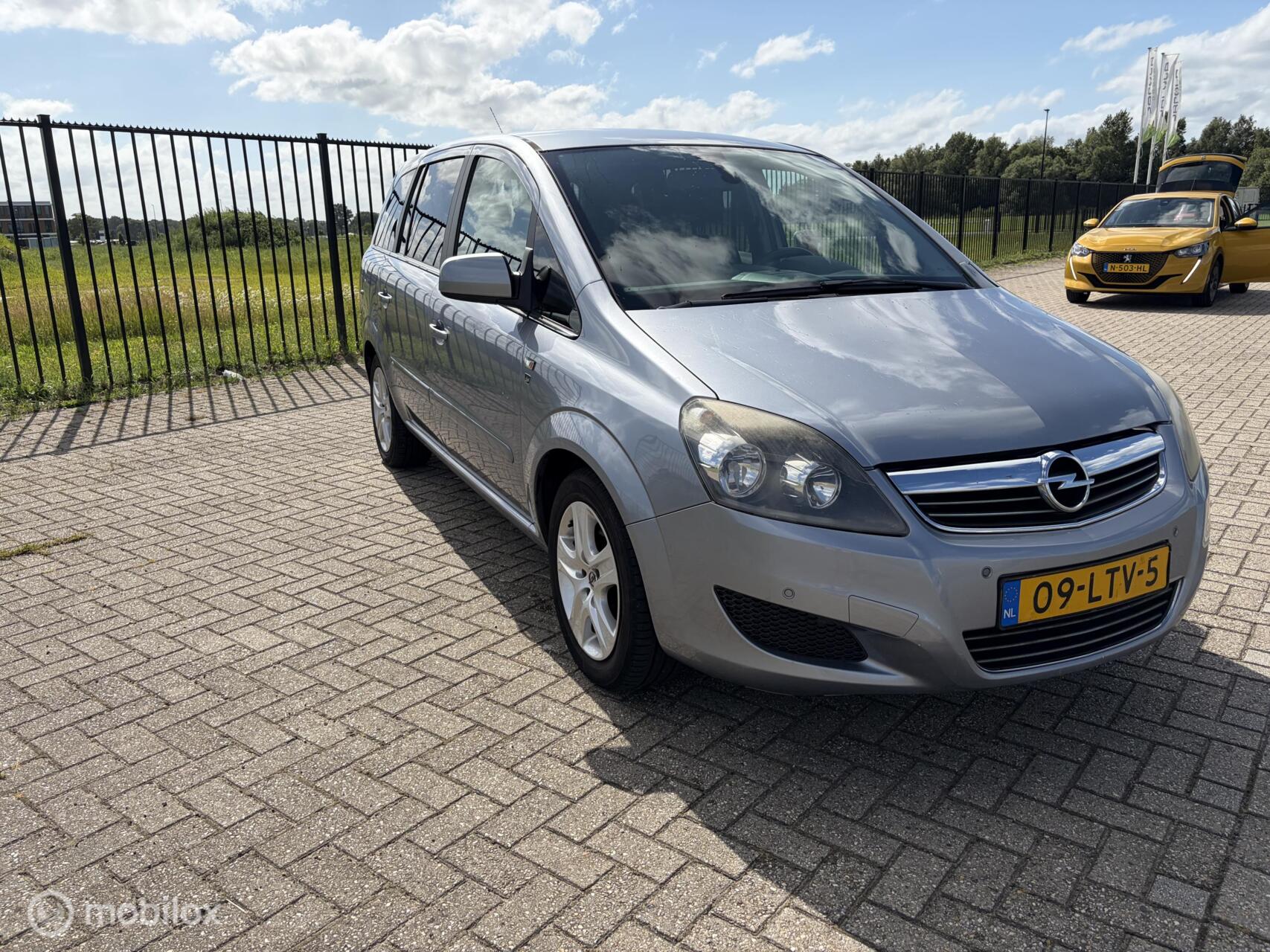 Foto van Opel Zafira