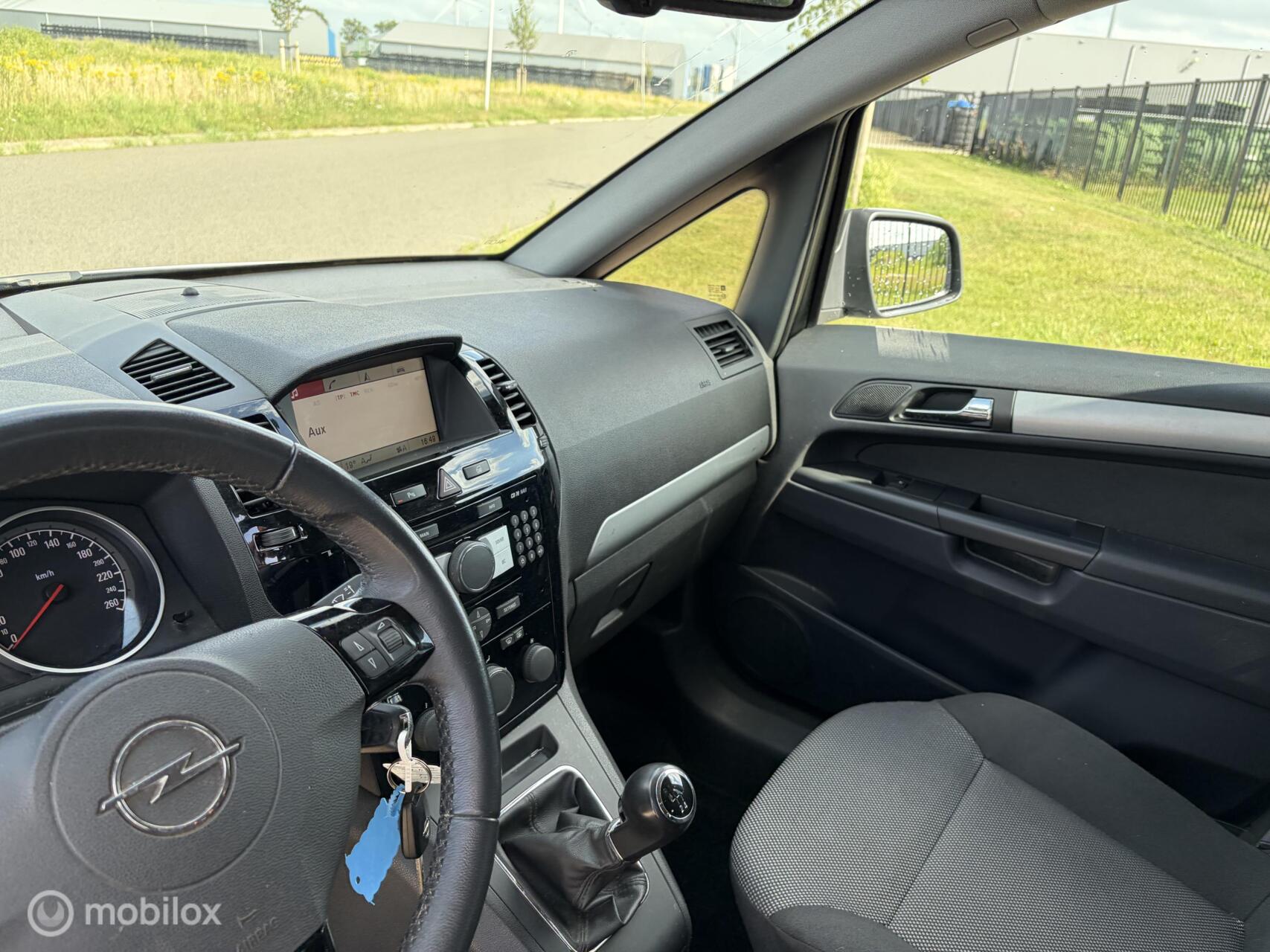 Foto van Opel Zafira
