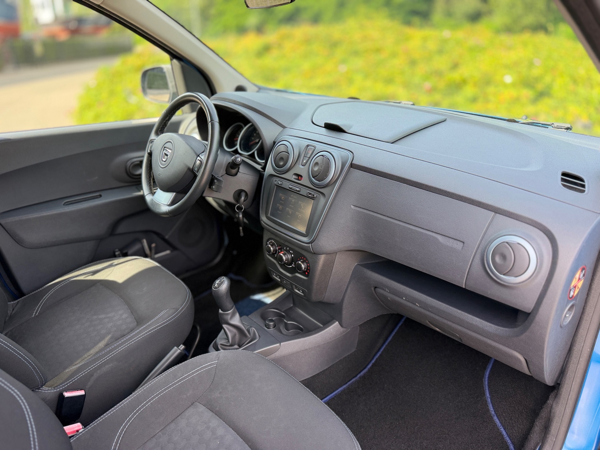 Foto van Dacia Lodgy
