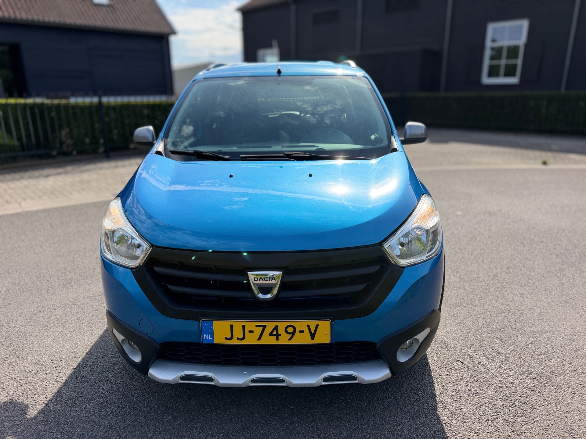 Foto van Dacia Lodgy