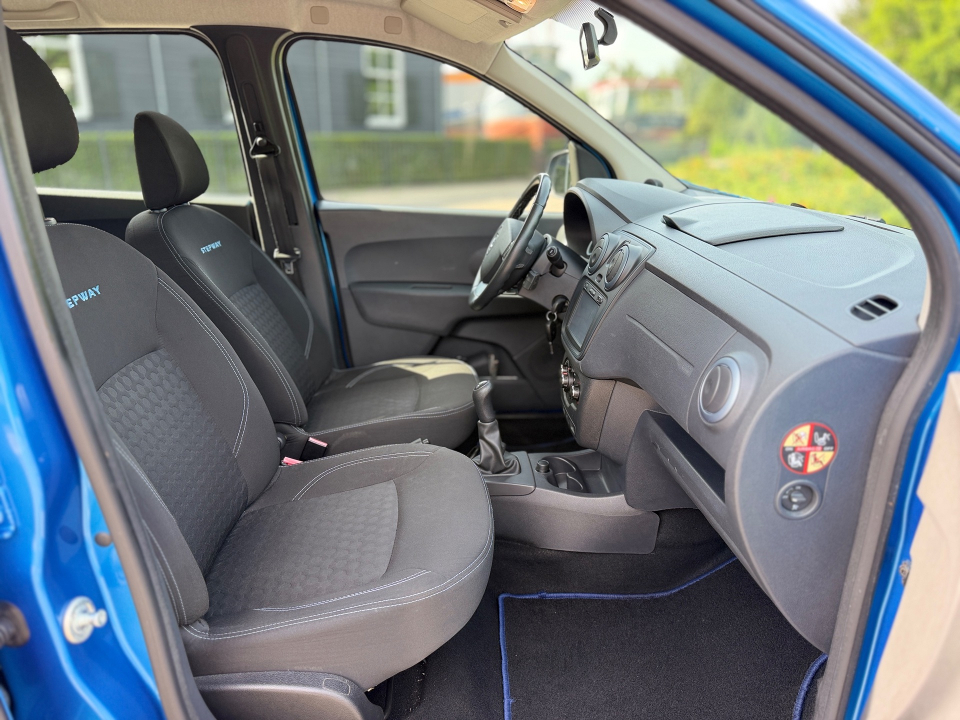 Foto van Dacia Lodgy