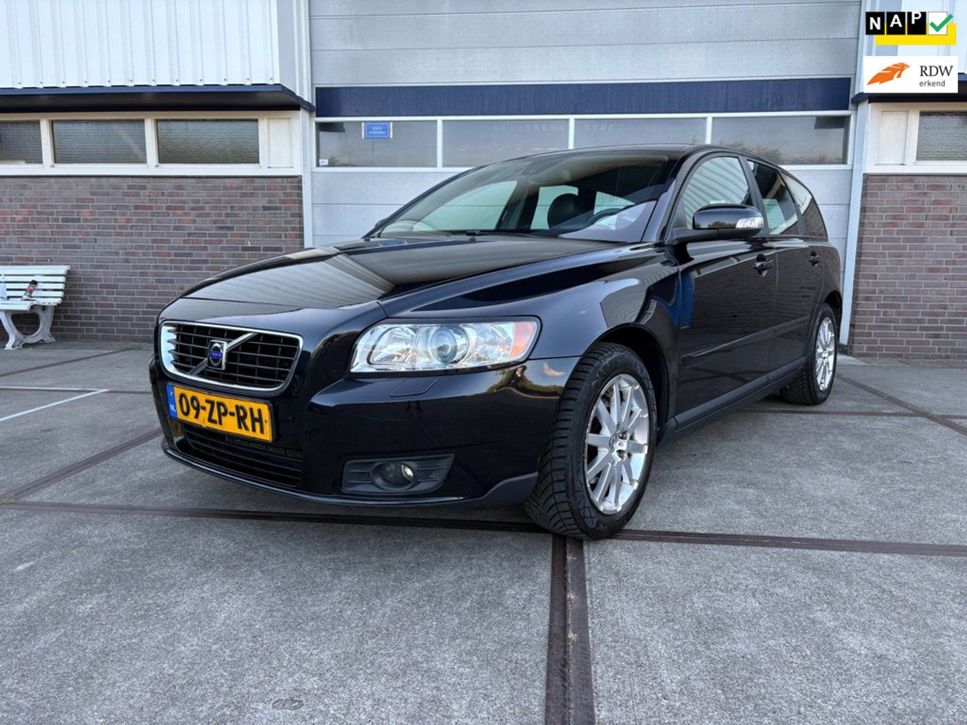 Volvo V50 1.8 Edition II stoelverwarming Airco 2008 - voorkant