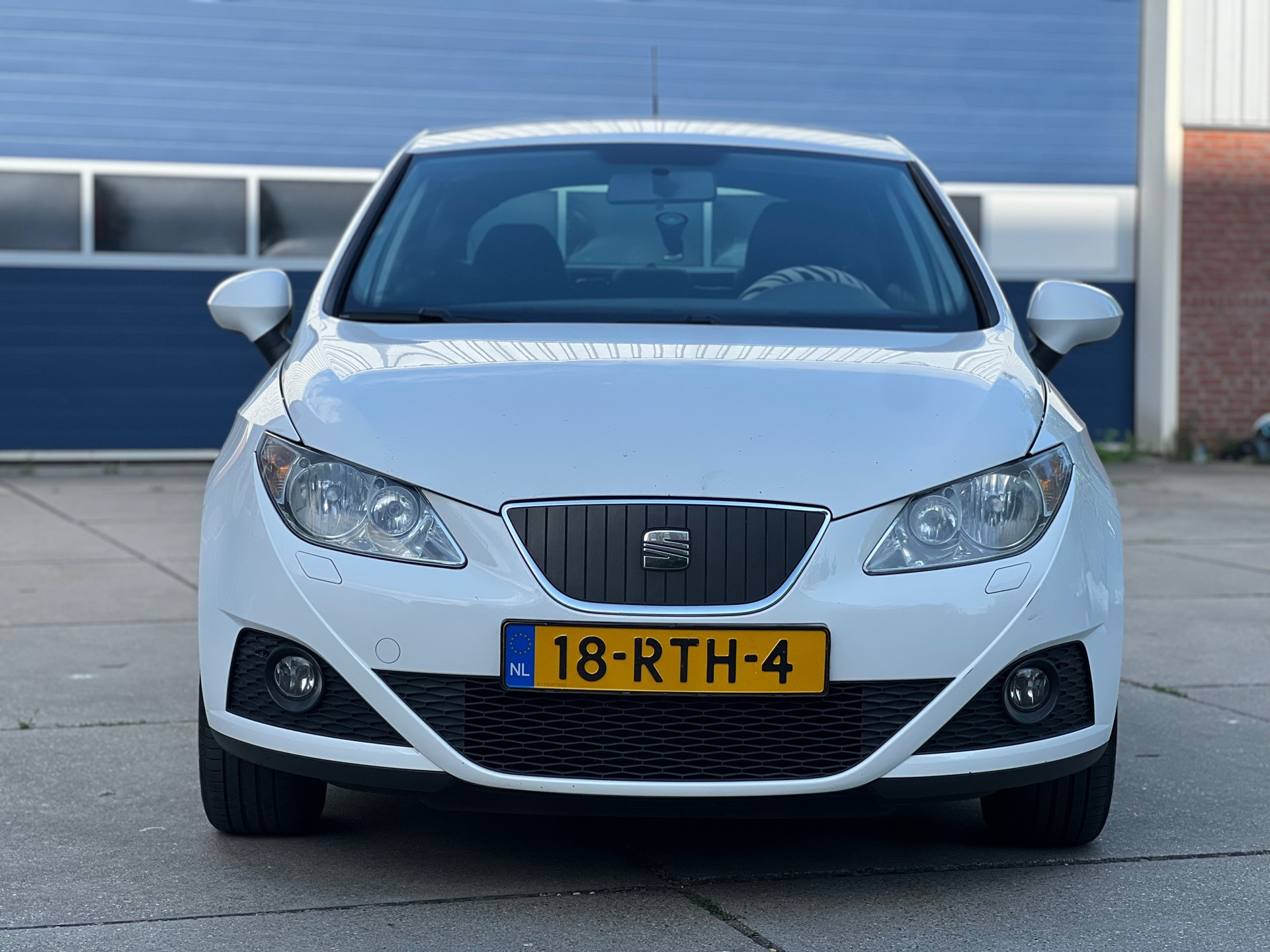Seat Ibiza 1.2 TDI COPA Plus Ecomotive 2011 - voorkant