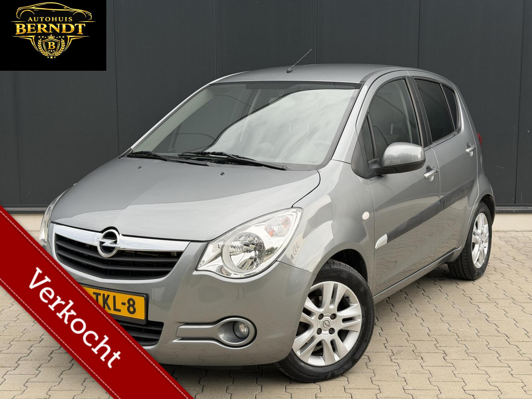 Opel Agila 1.0 Edition Trekhaak Airco Nl auto Lage Km Stand 2012 - voorkant