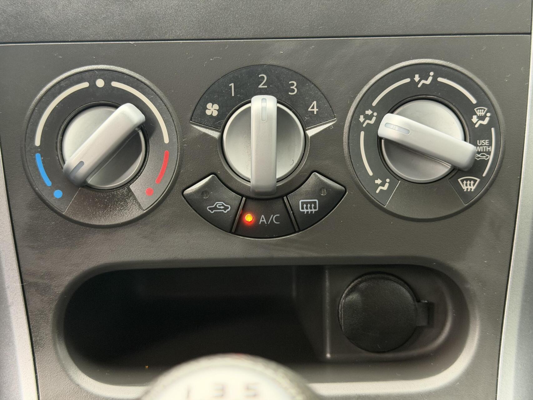 Foto van Opel Agila