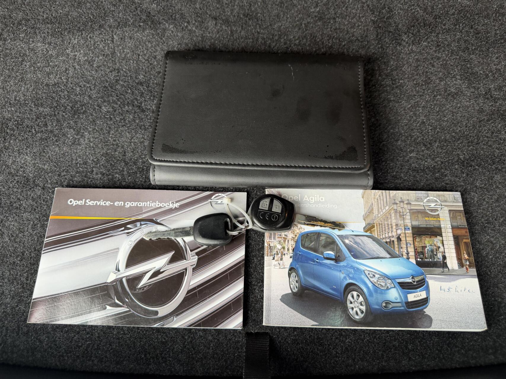 Foto van Opel Agila