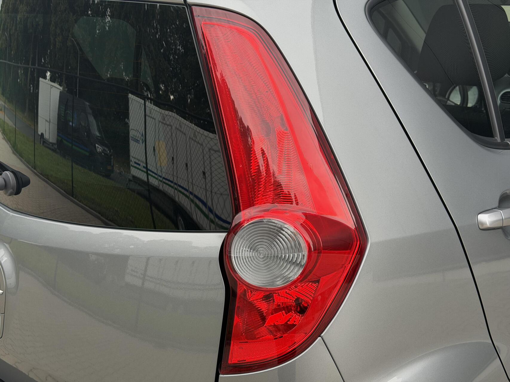 Foto van Opel Agila