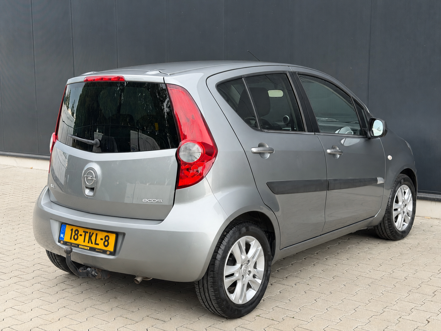 Foto van Opel Agila
