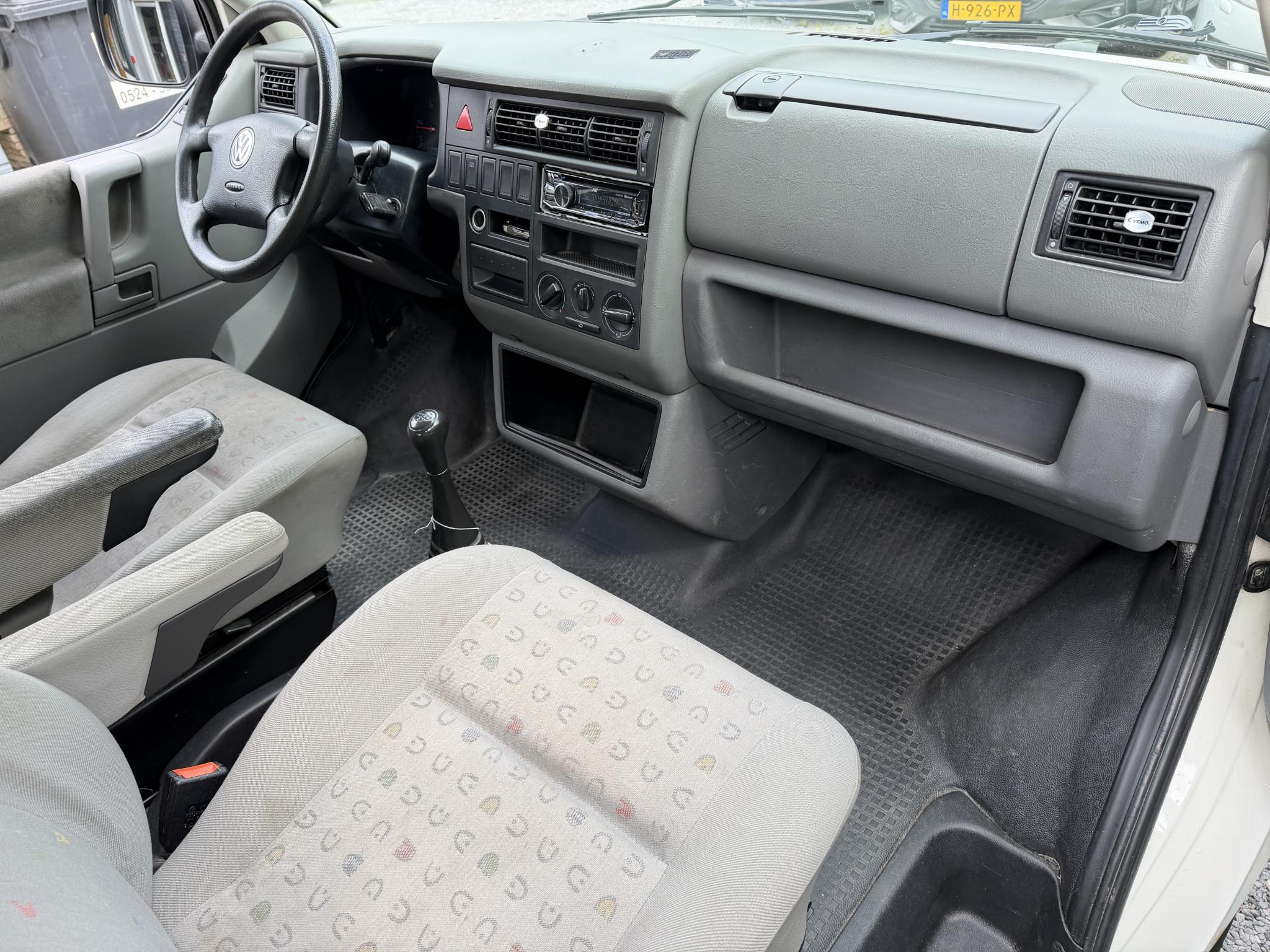 Foto van Volkswagen Transporter Bestel 0,8 Tdi 65 KW