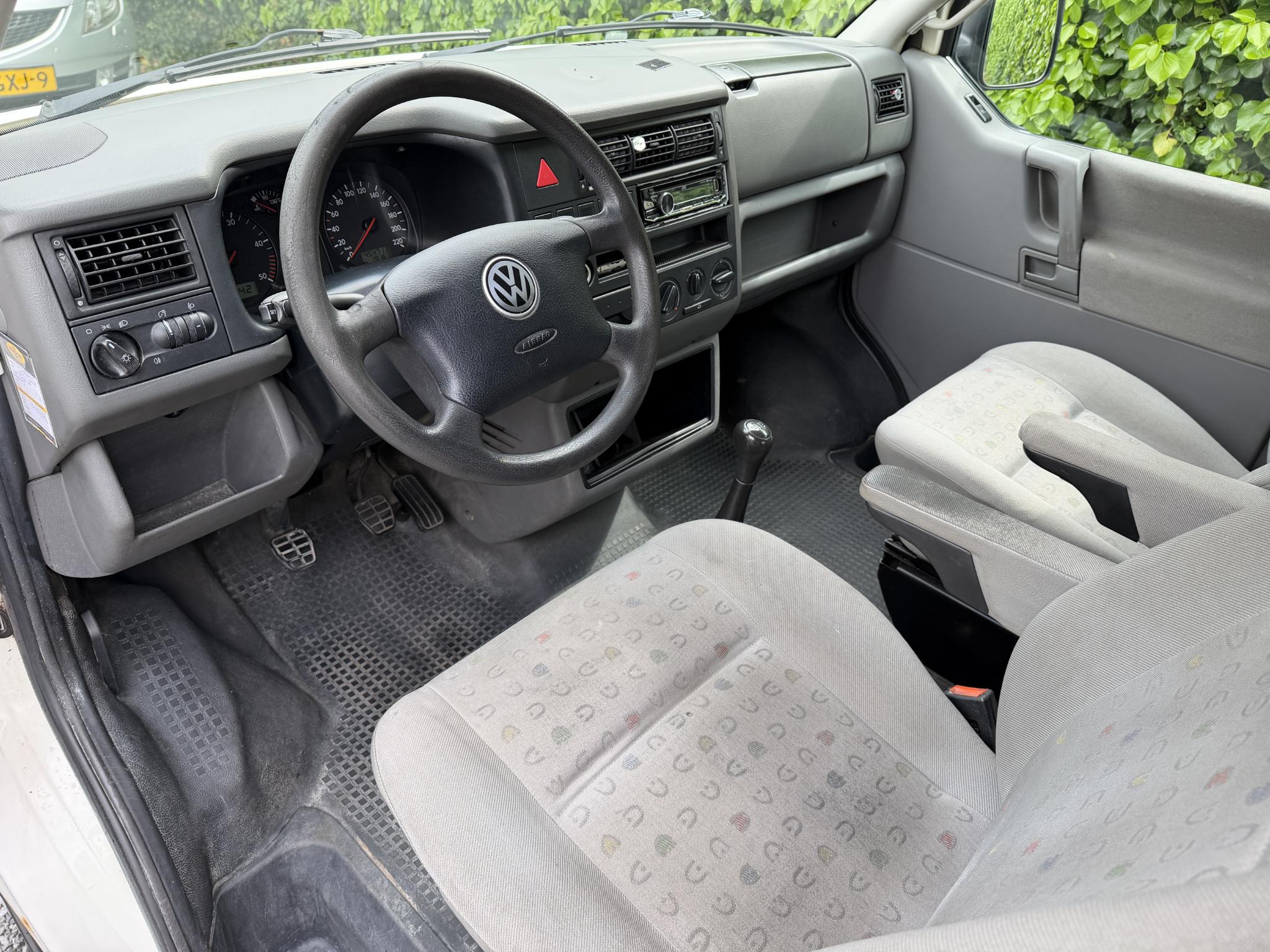 Foto van Volkswagen Transporter Bestel 0,8 Tdi 65 KW