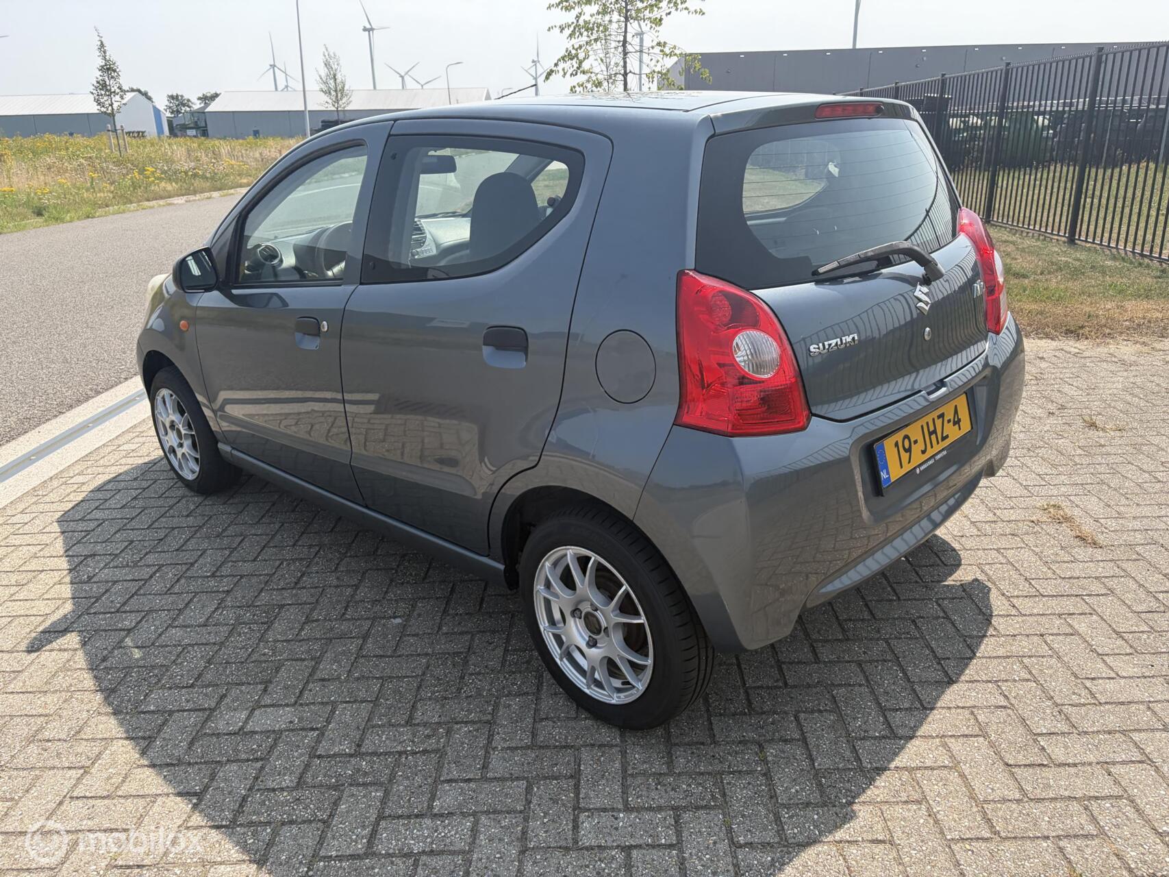 Foto van Suzuki Alto
