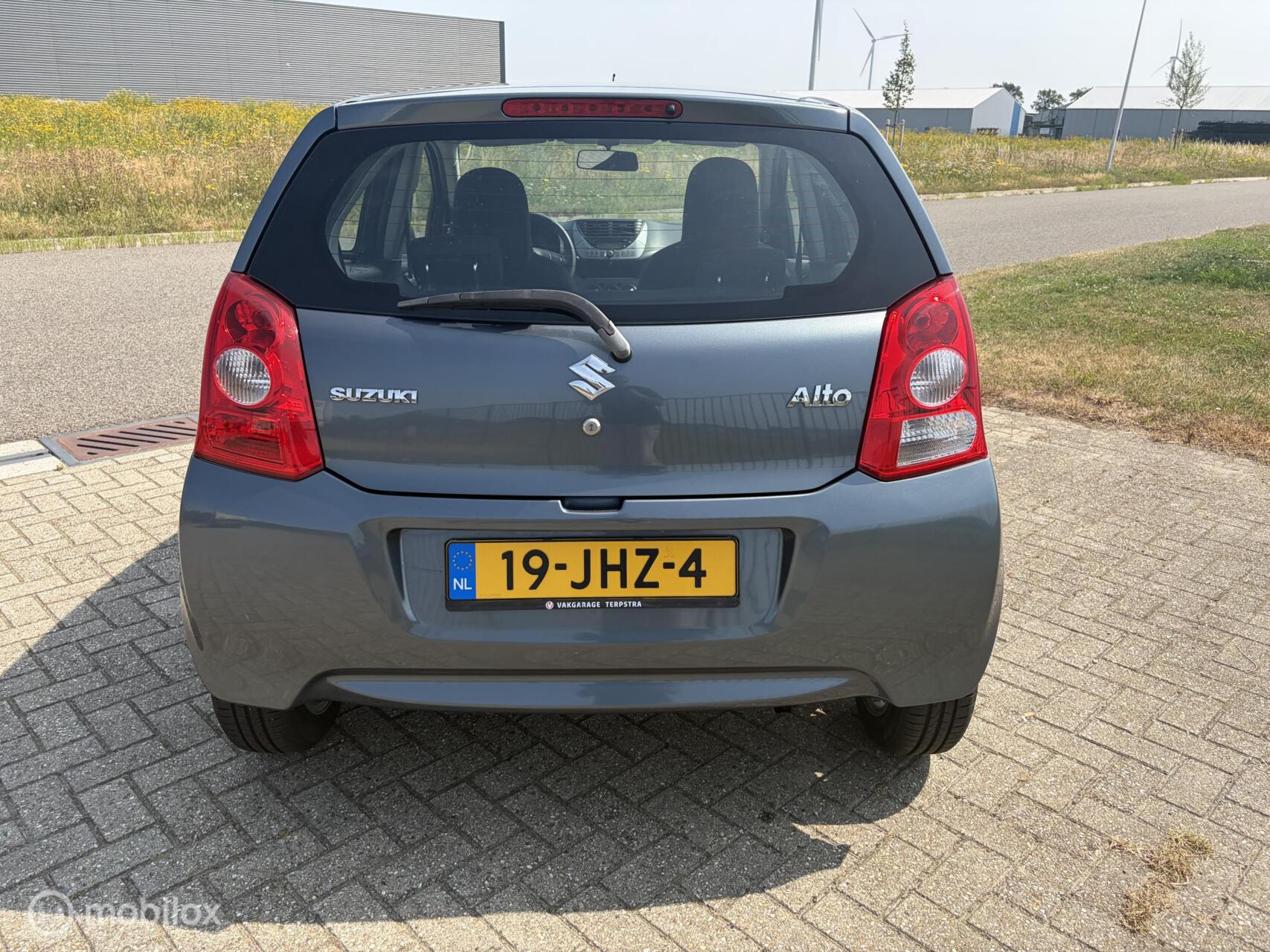 Foto van Suzuki Alto
