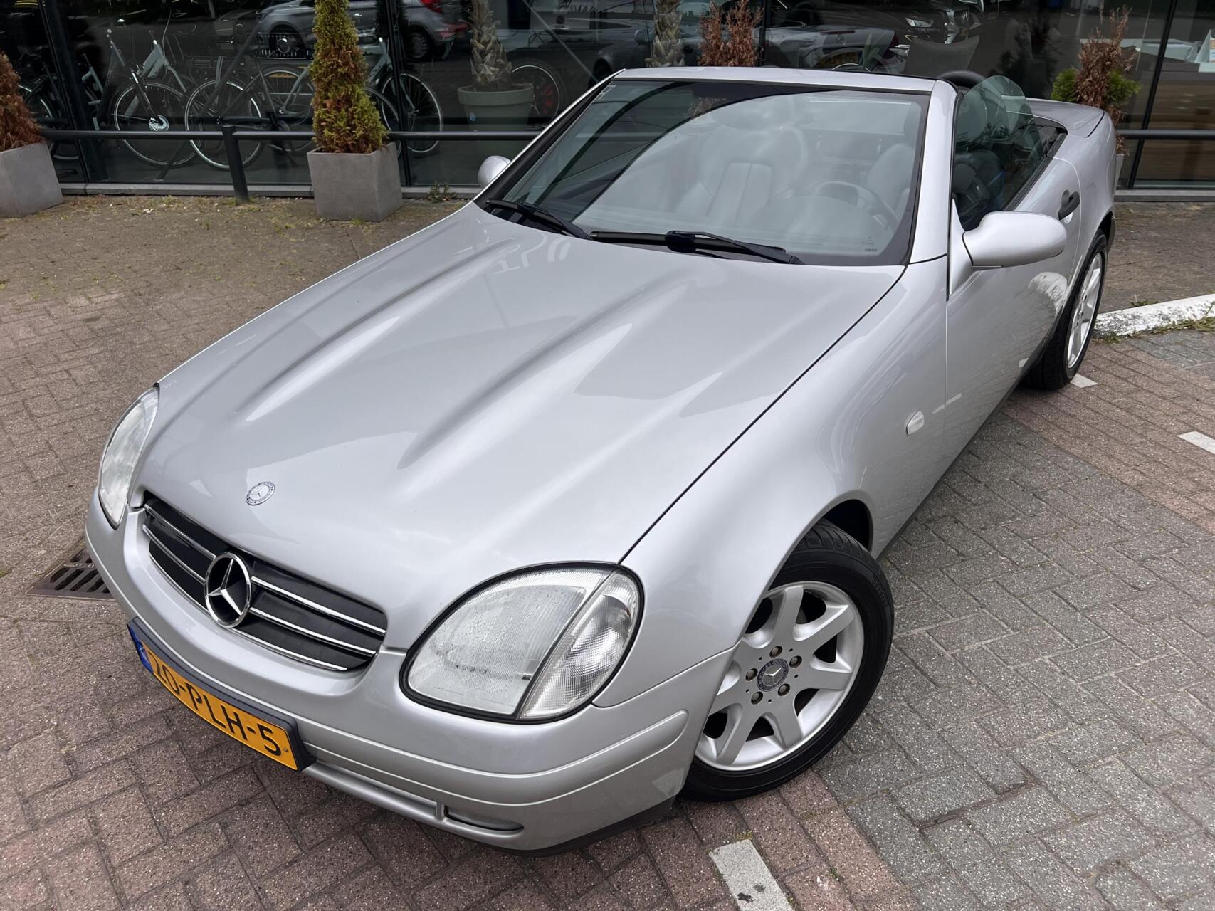 Foto van Mercedes-Benz SLK 230 Kompressor