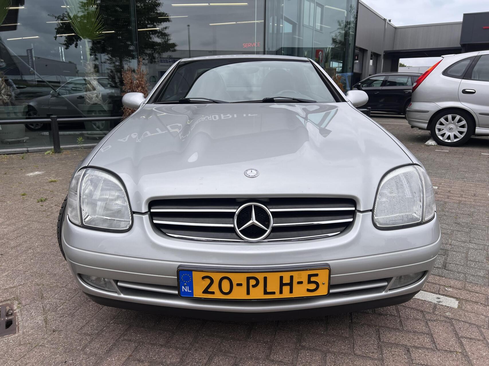 Foto van Mercedes-Benz SLK 230 Kompressor