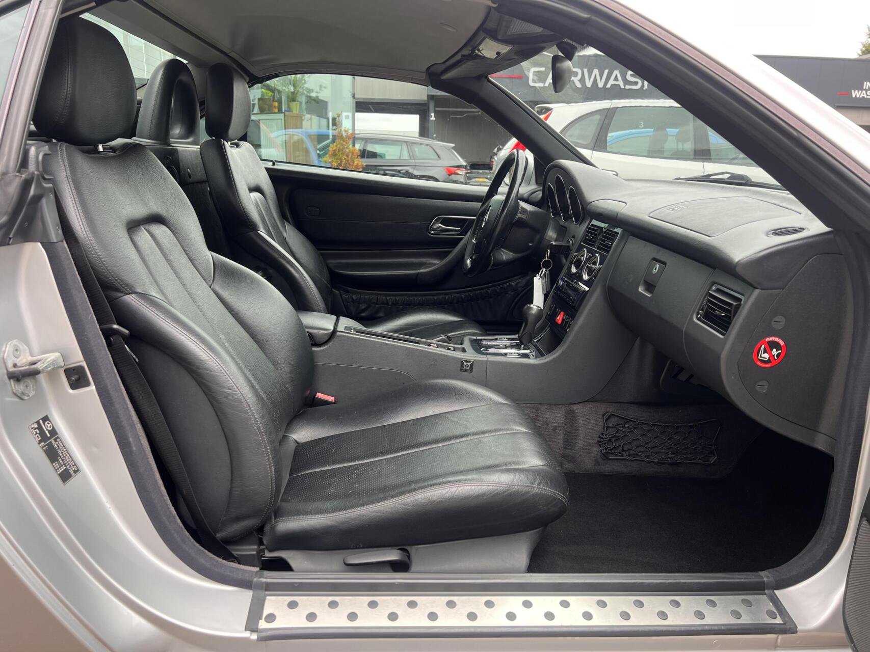Foto van Mercedes-Benz SLK 230 Kompressor
