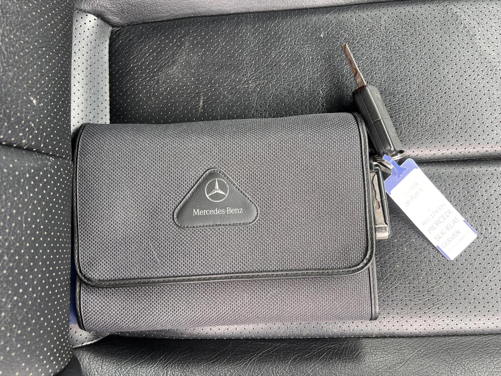 Foto van Mercedes-Benz SLK 230 Kompressor