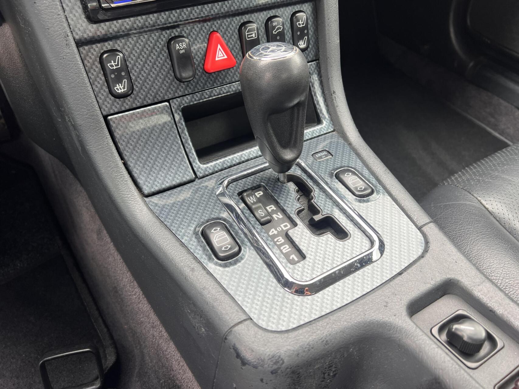 Foto van Mercedes-Benz SLK 230 Kompressor