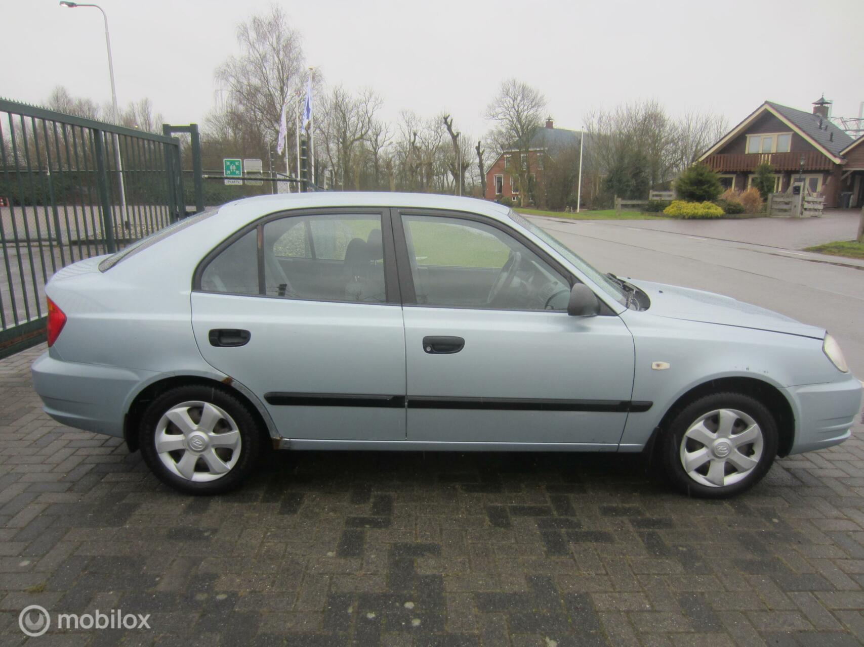 Foto van Hyundai Accent