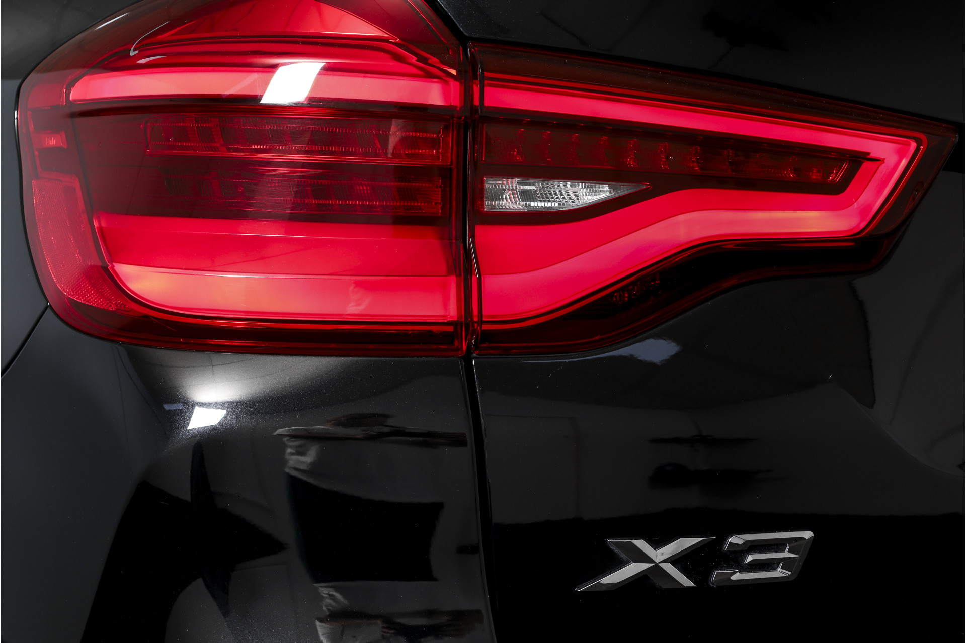 Foto van BMW X3 Xdrive20i