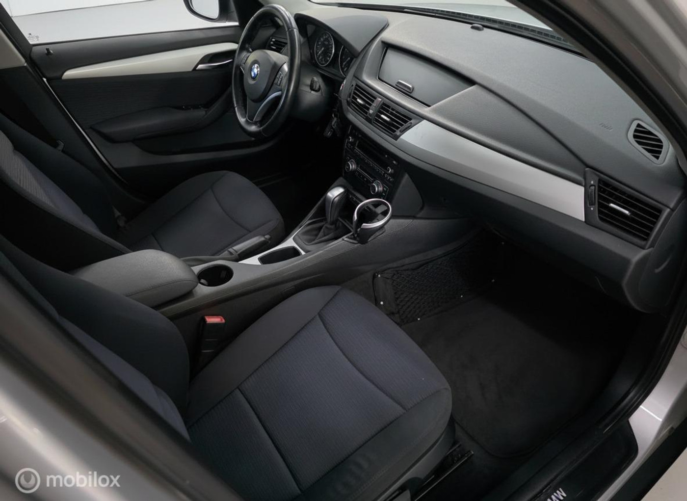 Foto van BMW X1 sDrive 18i