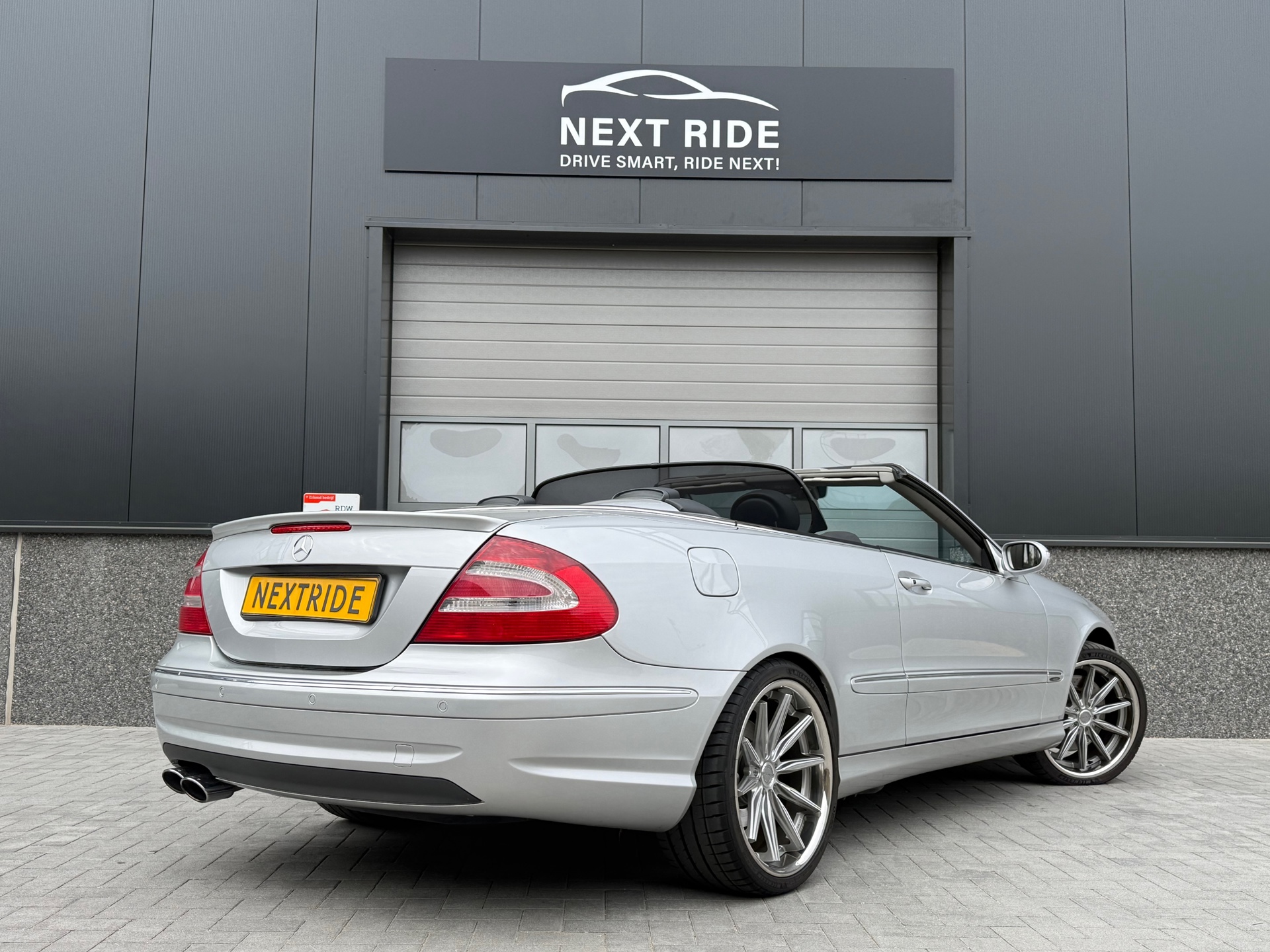 Foto van Mercedes-Benz CLK 500