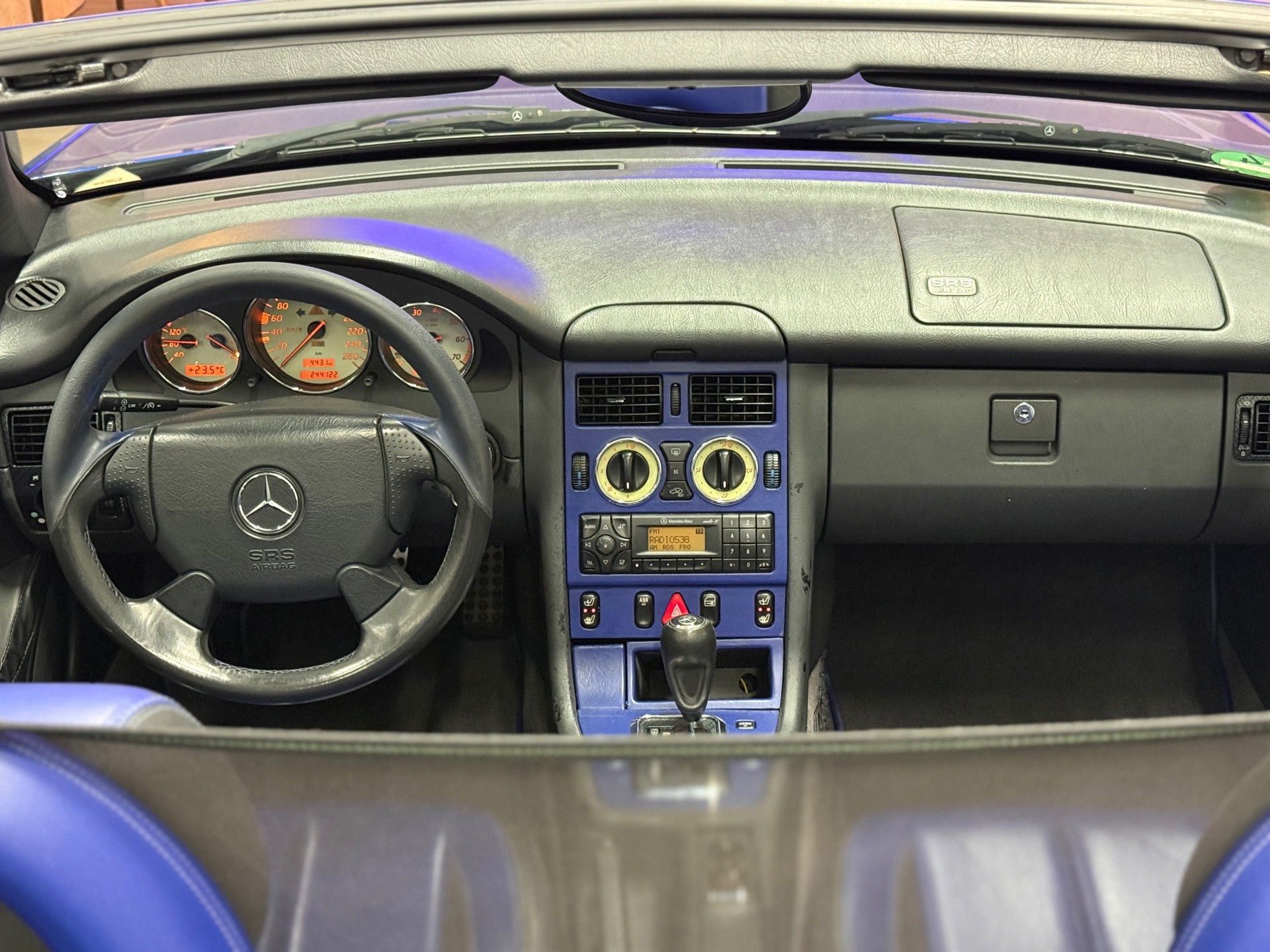 Foto van Mercedes-Benz SLK 230 Kompressor