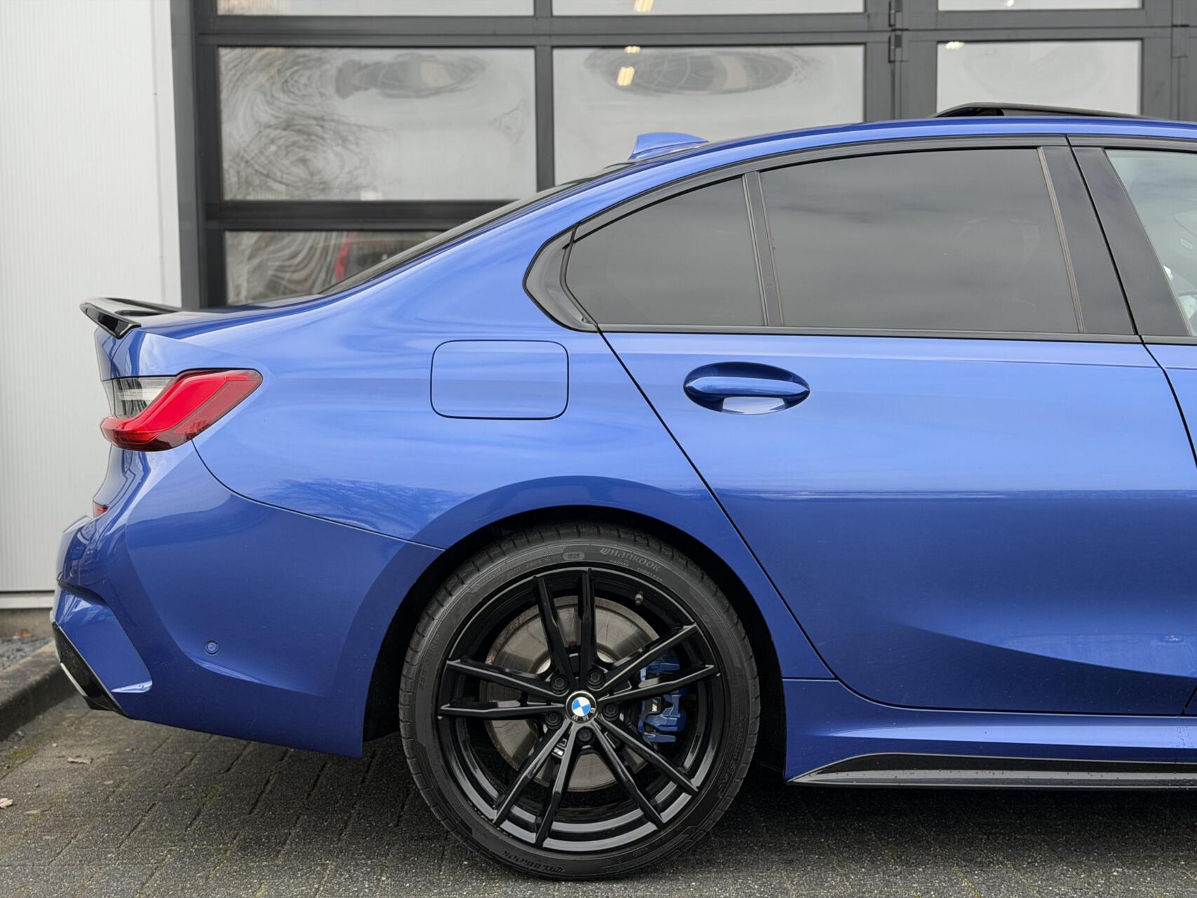 Foto van BMW 330e