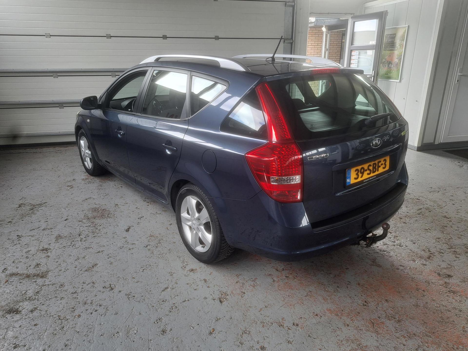 Foto van Kia Cee D