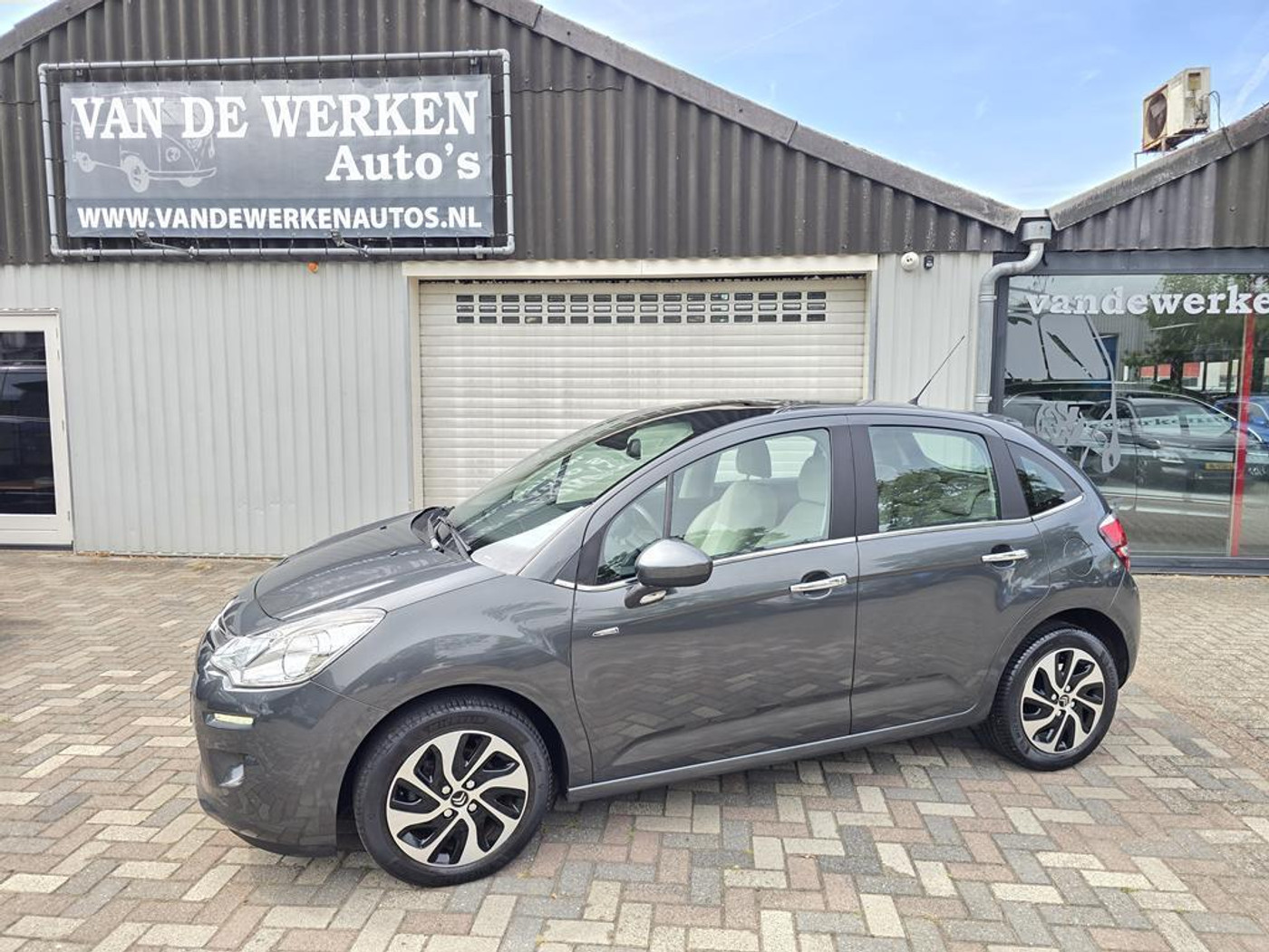 Citroen C3 1.2 VTi Exclusive Clima|Zenith Raam|Cruise|Pdc|Nap!!! 2013 - voorkant