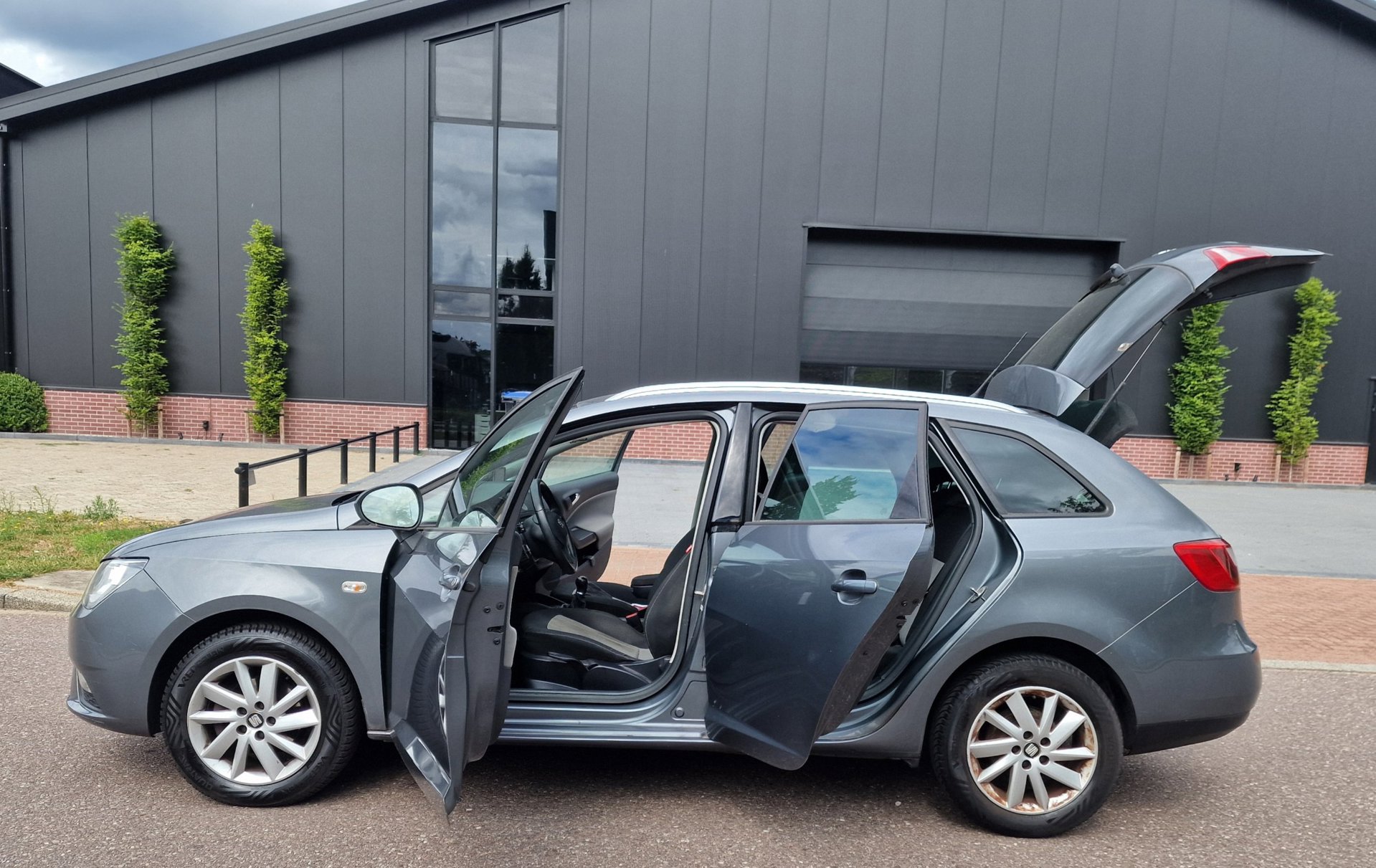Foto van Seat Ibiza ST