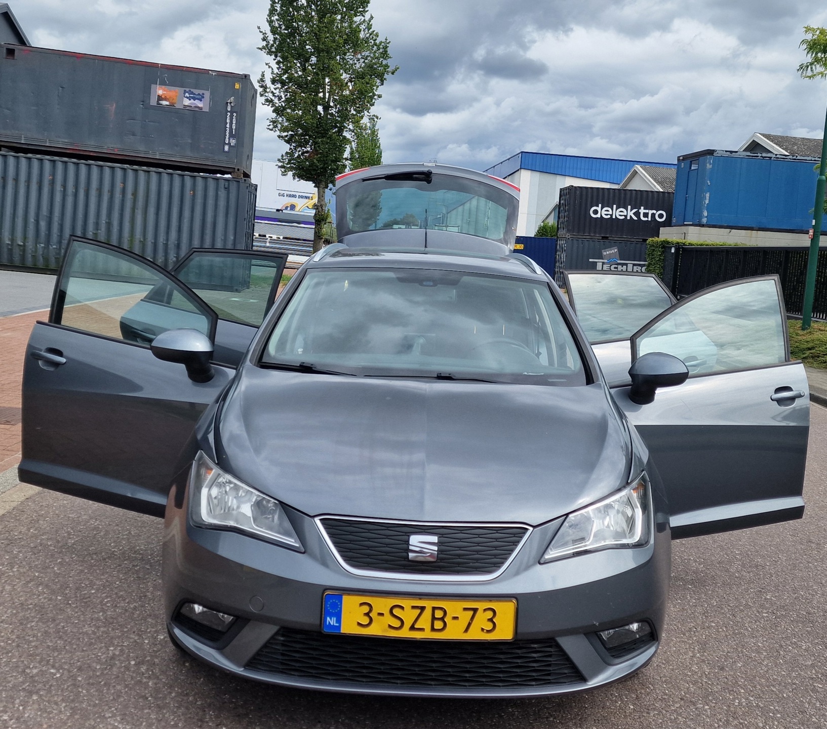 Foto van Seat Ibiza ST