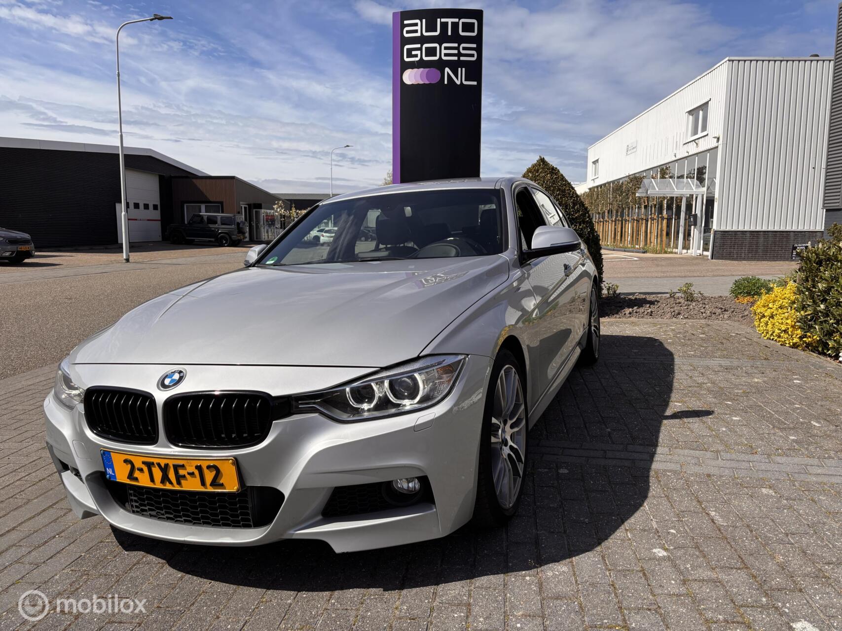 Foto van BMW 320i