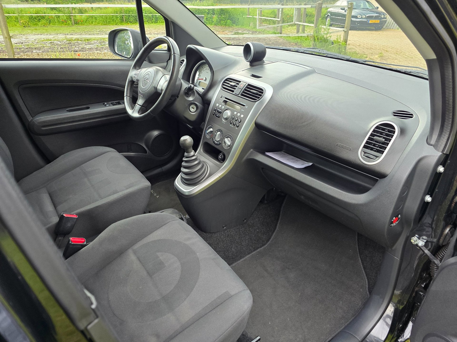 Foto van Opel Agila