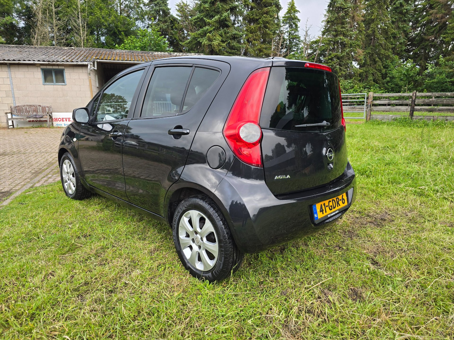 Foto van Opel Agila
