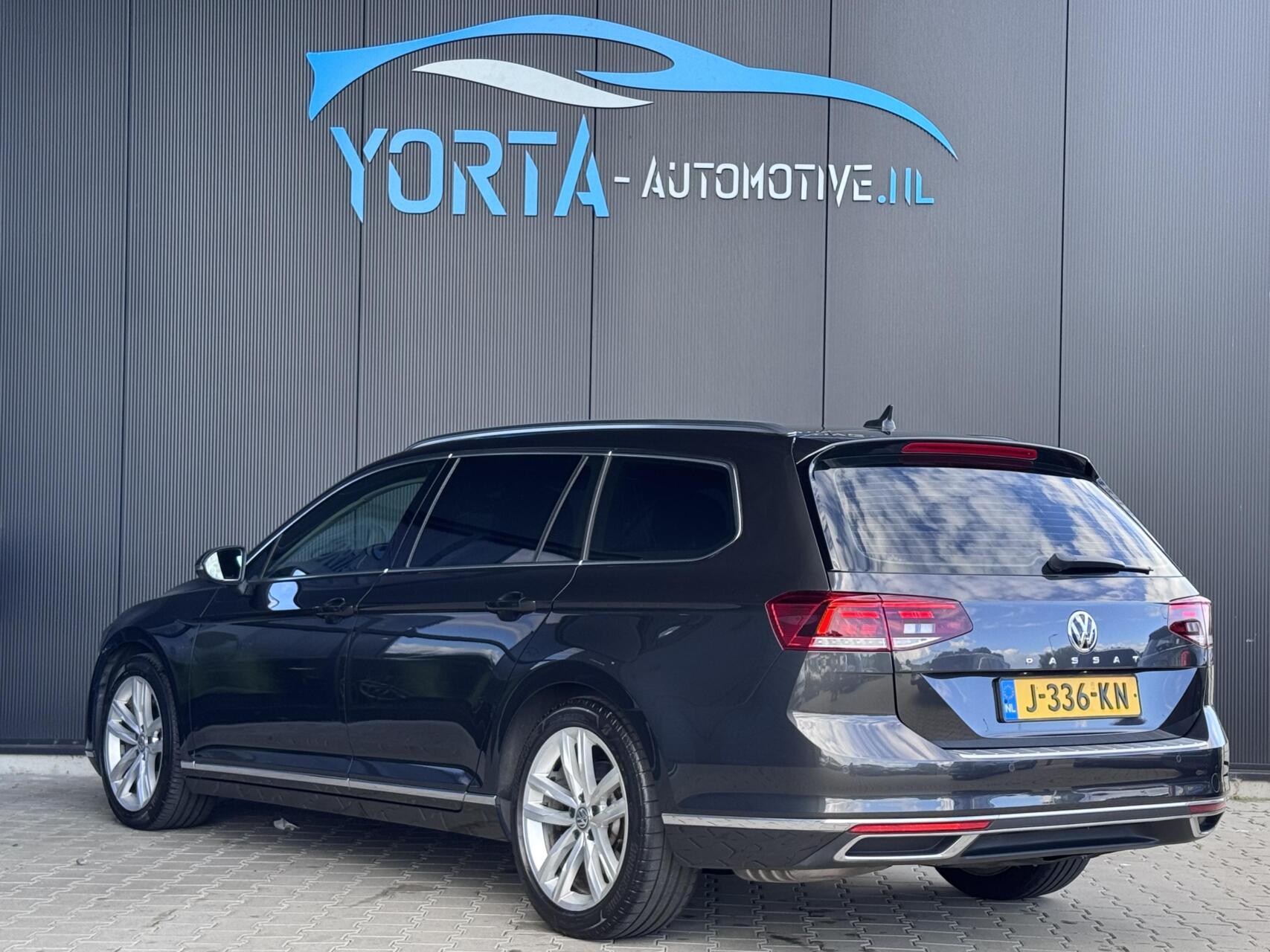 Foto van Volkswagen Passat