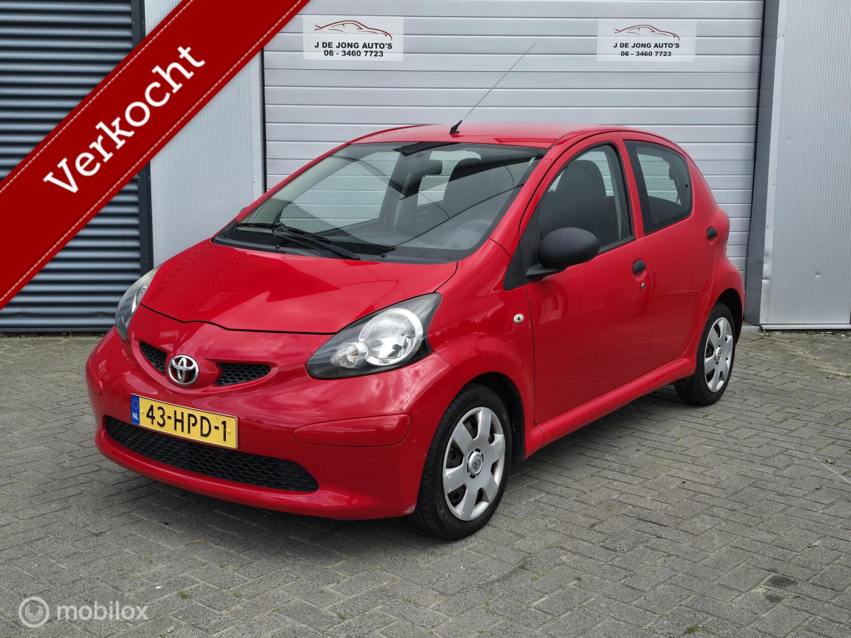 Toyota Toyota Aygo 1.0-12V 148DKM! 2009 - voorkant