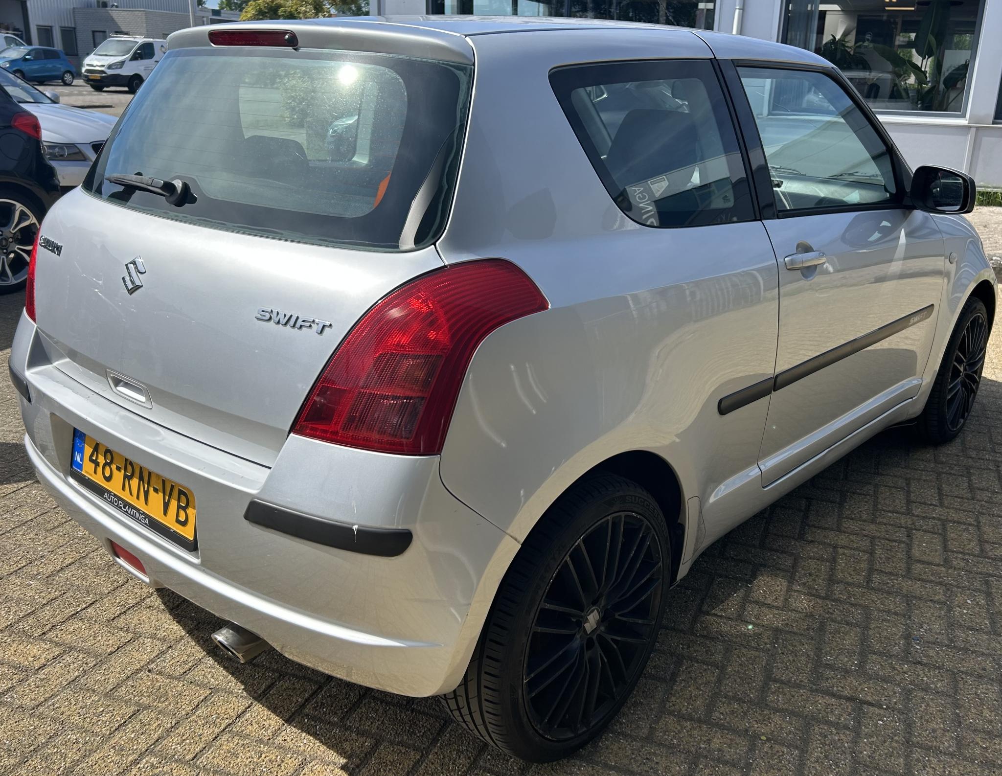 Foto van Suzuki Swift
