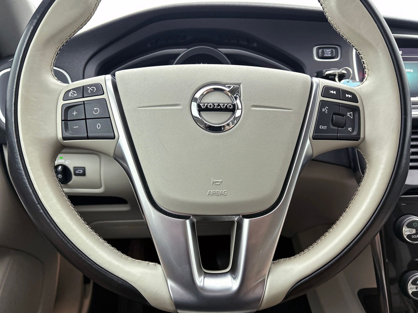 Foto van Volvo V40 Cross Country