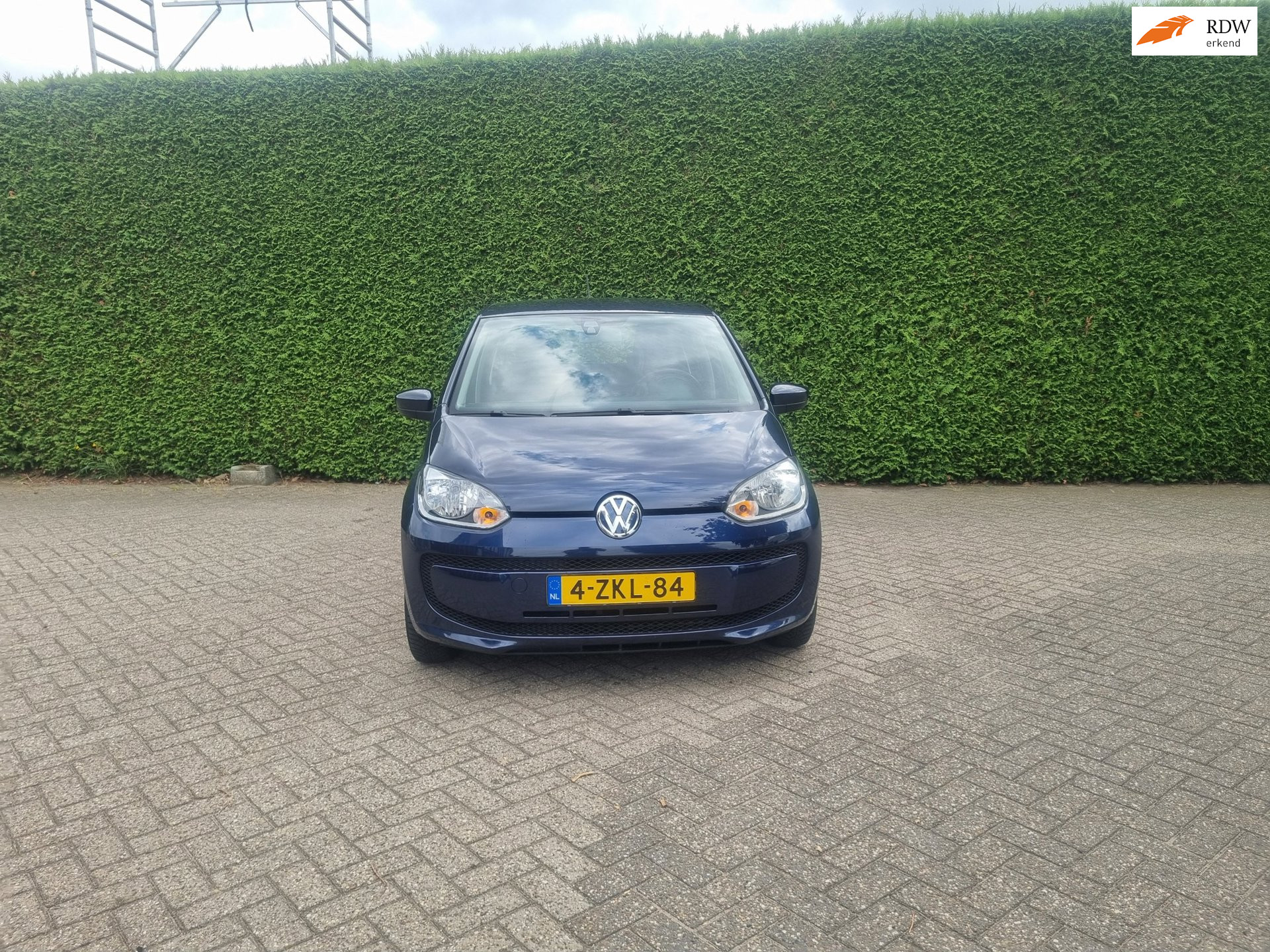 Volkswagen Up 1.0 move up! BlueMotion 2015 - voorkant