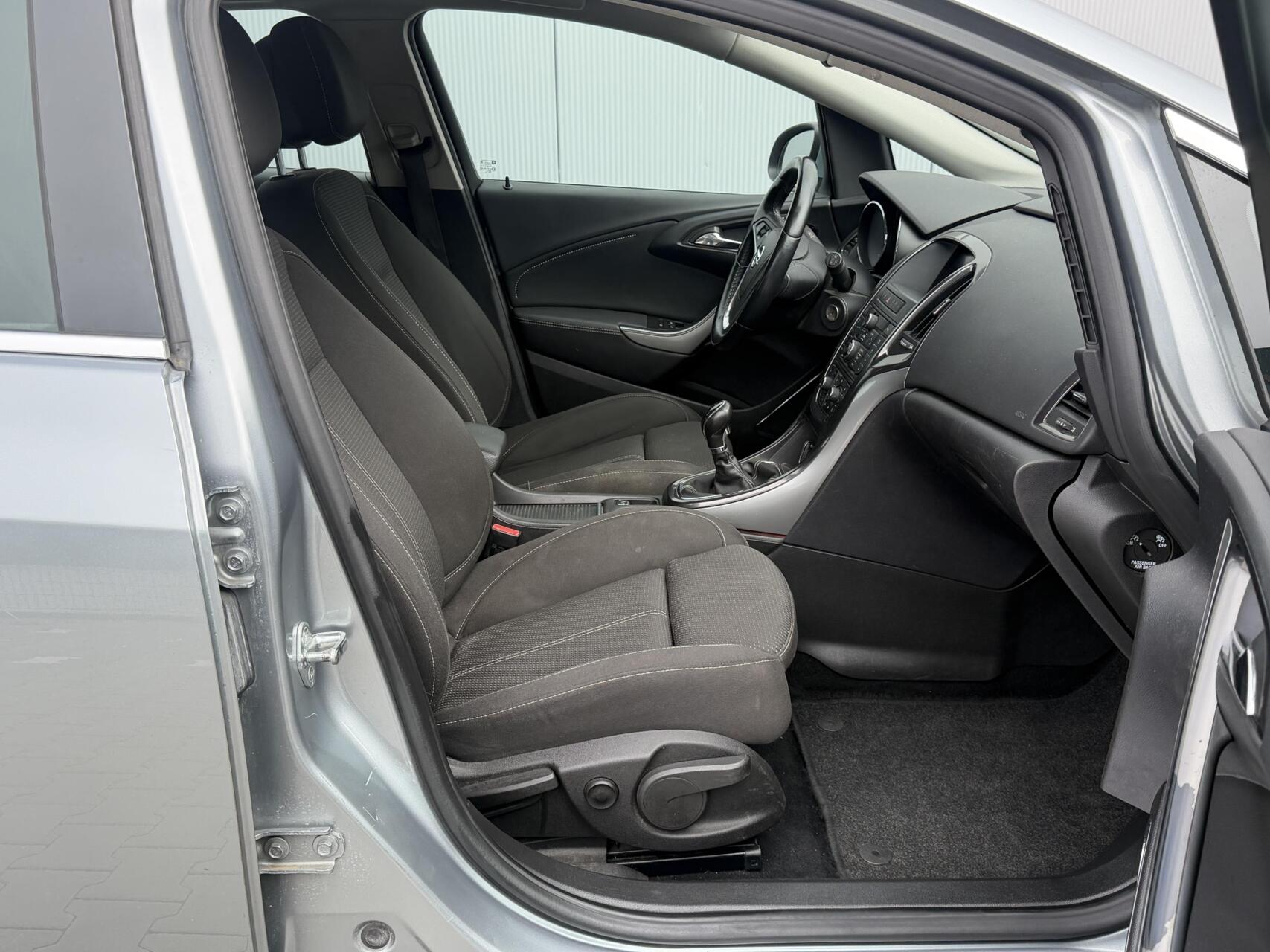 Foto van Opel Astra Sports Tourer